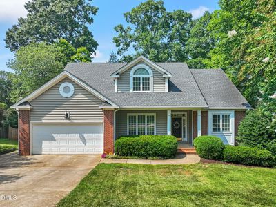 208 Highlands Lake Dr, Cary, NC, 27518