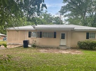 16009 SE Jeffrey St, Blountstown, FL 32424