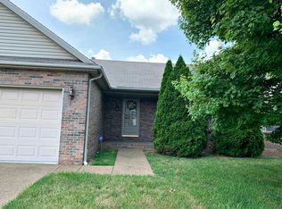 4685 Miranda Dr, Newburgh, IN 47630