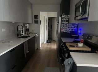8936 N Parkside Ave APT 206, Des Plaines, IL 60016