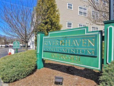 78 Mill St APT 203, Woonsocket, RI, 02895
