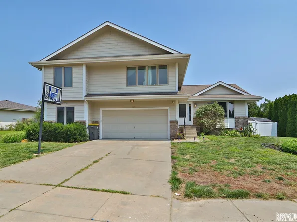 1924 W Apricot Ln, Lincoln, NE 68522