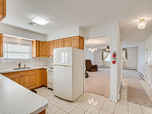 3rd image of 17 Abaco St