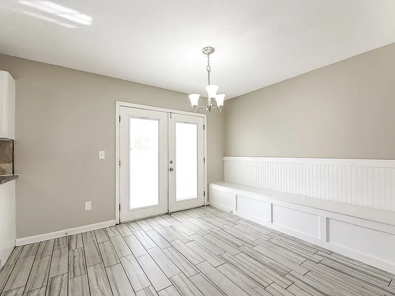 7053 Civic Club Dr — Photo 8