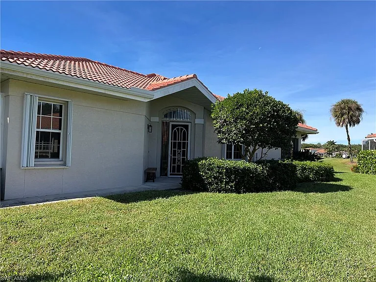 2081 Crestview Way #A-7 — Photo 4