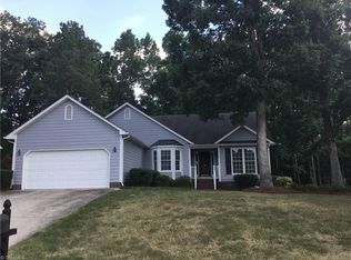 3109 Iron Gate Trl, Jamestown, NC 27282