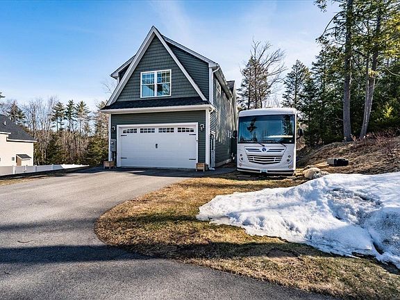 2nd image of 12 Freedom Way