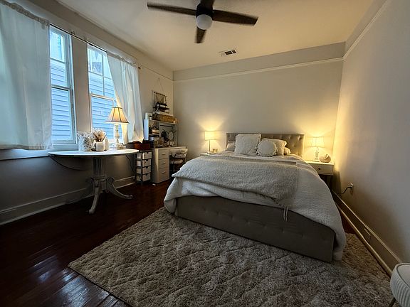 5th image of 1528 Hillary St