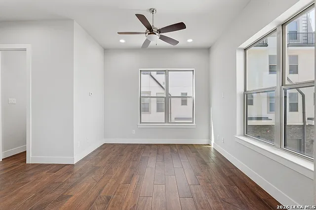 1817 N Saint Marys St #301 — Photo 20