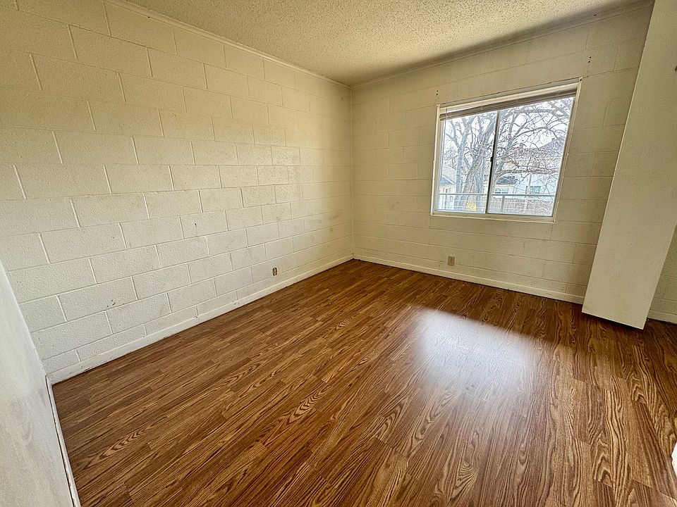 2nd image of 1200 S 7th St #5