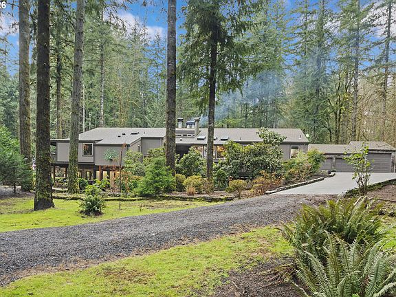 2nd image of 20304 NE Bridlewood Rd