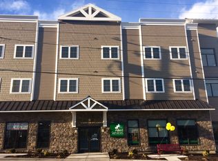 140 S Main St, Taylor, PA 18517