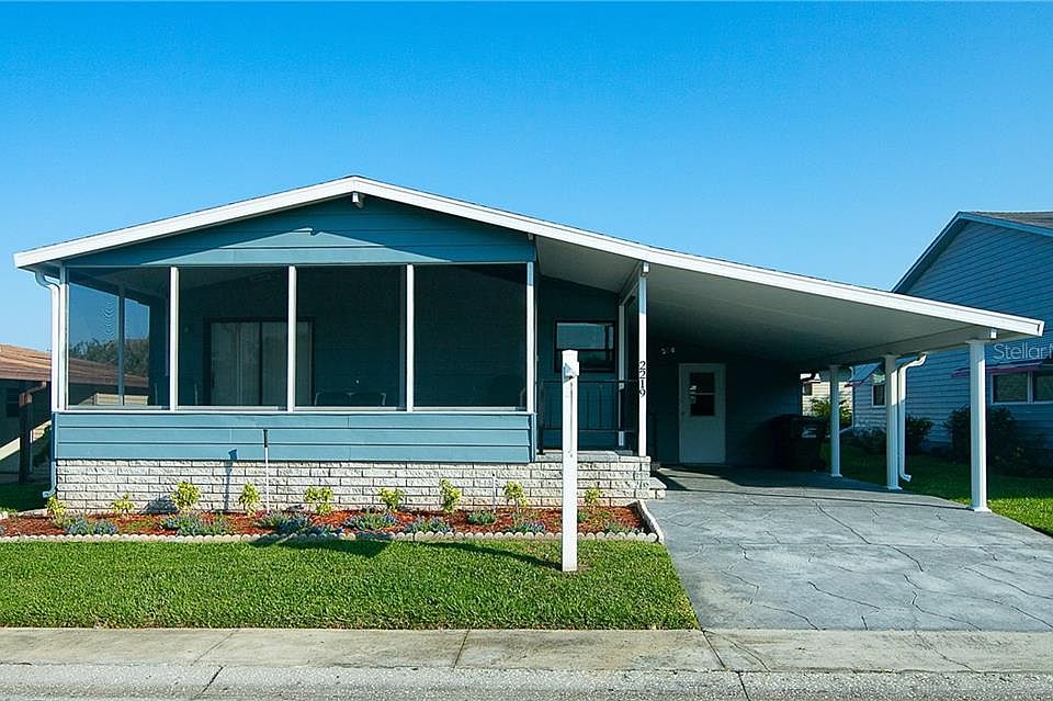 1st image of 2219 Sea Island Cir N
