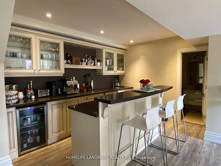 120 Argonne Cres #BASEMENT — Photo 4