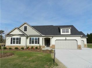 19 Seahorse Ct, Benson, NC 27504