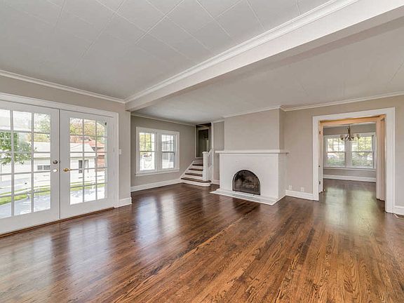 4th image of 156 N Brainard Ave