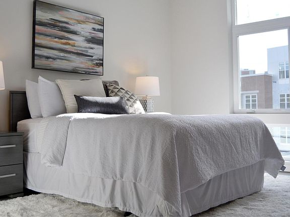 3rd image of 15 Park Row W #237