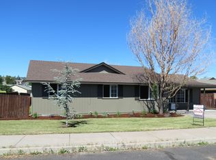 2055 SW 34th St, Redmond, OR 97756
