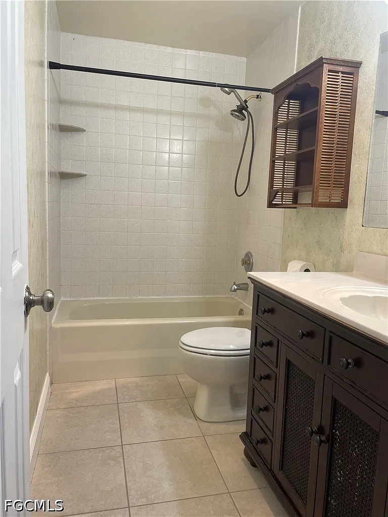 2 bed, 1.0 bath, 972 sqft, $1,650 — Photo 4
