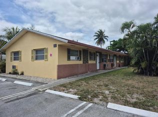 411 SE 23rd Ave, Boynton Beach, FL 33435