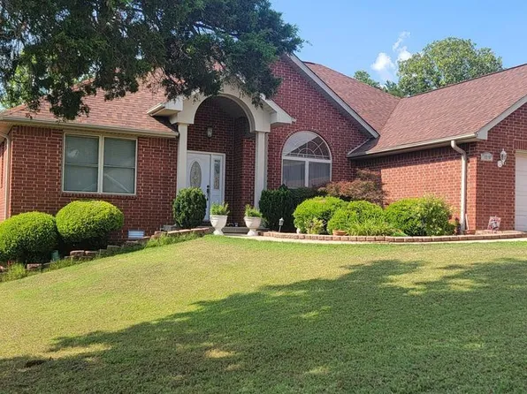 1219 Chestnut Hills Dr, Mountain Home, AR 72653