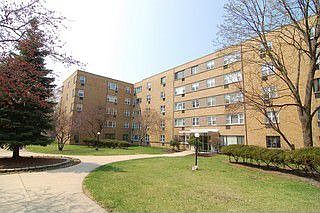 1st image of 2035 W Granville Ave #C208