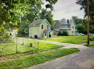 214 E Myrtle Ave, Muncie, IN 47305