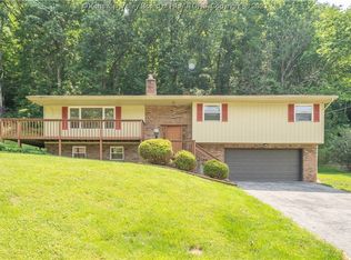 51 Dogwood Rd, Saint Albans, WV 25177