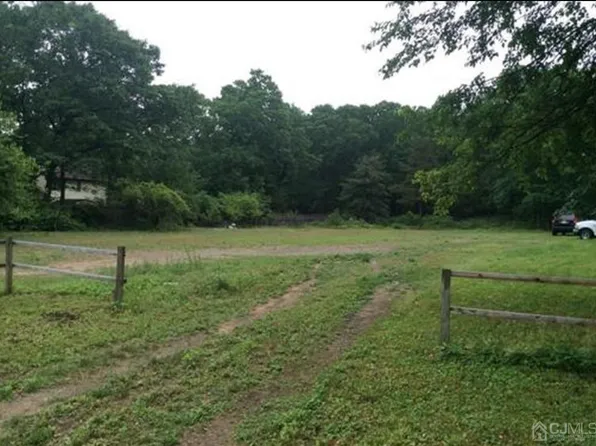 1212 Englishtown Rd, Old Bridge, NJ 08857