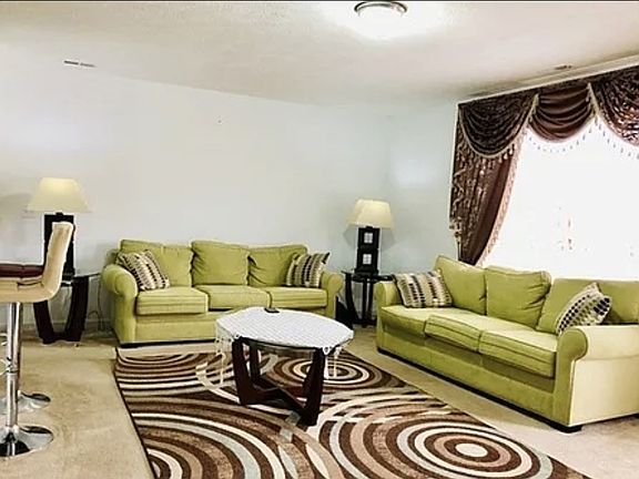 5th image of 1645 Highwater Dr