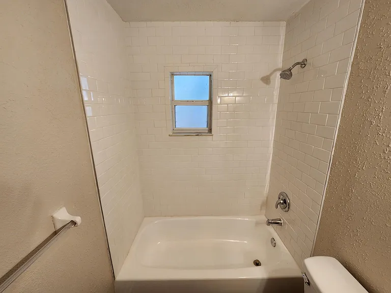 Tub/Shower