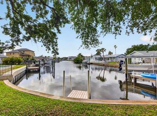 5200 14th St NE, Saint Petersburg, FL 33703