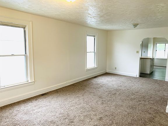 2nd image of 421 21st St W