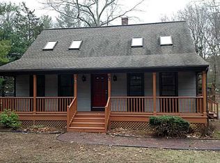 22 Indian Run Trl, Smithfield, RI 02917