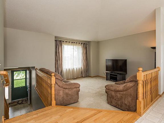 3rd image of 7622 386th St