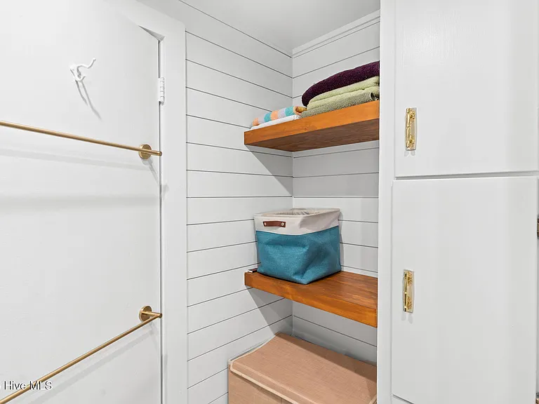 5405 Autumn Dr — Photo 15