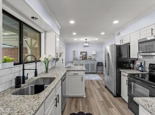 5505 Hickory Ridge Dr, Bossier City, LA 71111