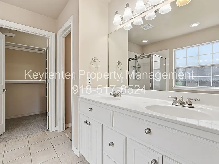 11906 S Juniper Ct — Photo 15