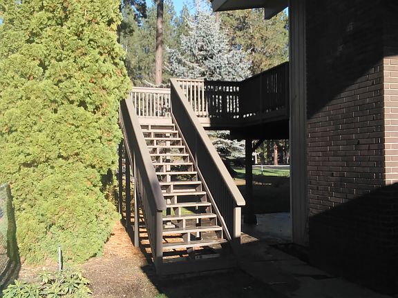 Stair to deck