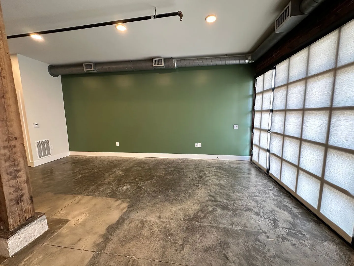 2 bed, 2.0 bath, 1280 sqft, $1,875 — Photo 3