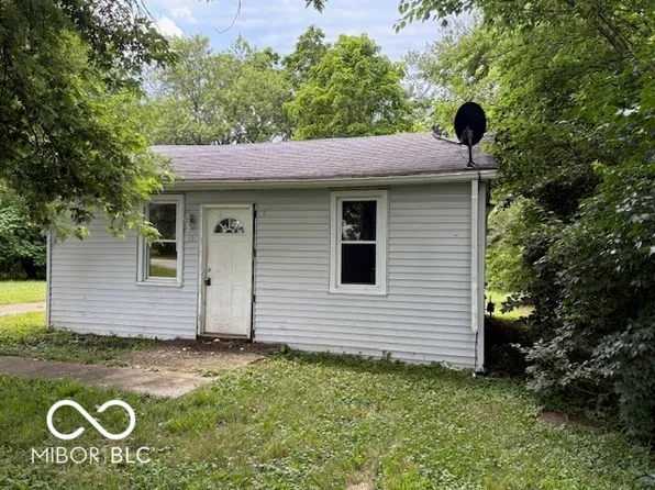2413 N Macedonia Ave, Muncie, IN 47303