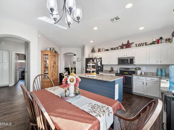 4113 S SHADY Court, Gilbert, AZ 85297