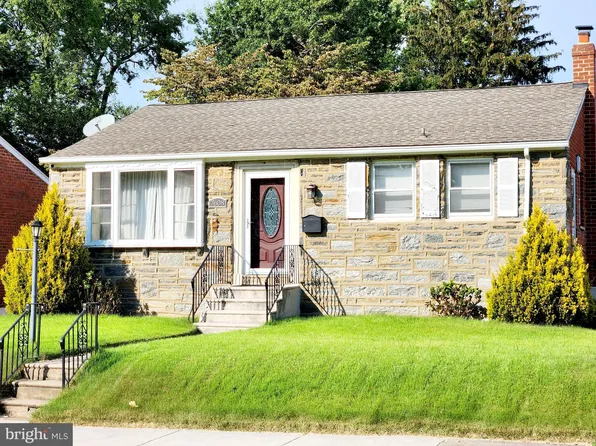 7608 Brocklehurst St, Philadelphia, PA 19152