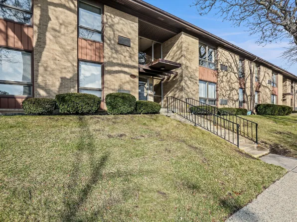 1565 Cherboneau Pl APT 57, Detroit, MI 48207