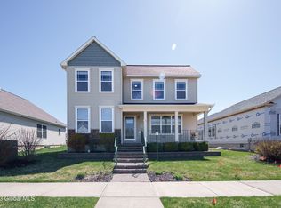 41 Nantucket St, Cohoes, NY 12047