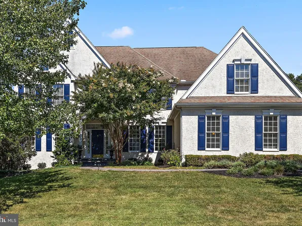 19 Stonewold Way, Wilmington, DE 19807