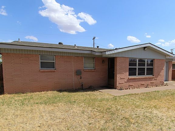 2nd image of 4405 Versailles Dr