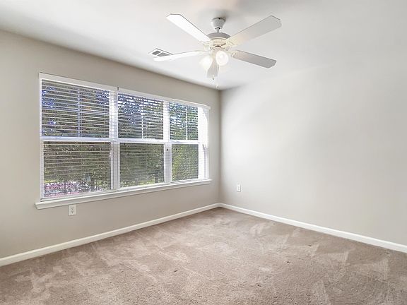 4th image of 1725 Harvey Mitchell Pkwy S #South630