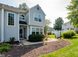 896 Sturbridge Ln, Lansdale, PA 19446