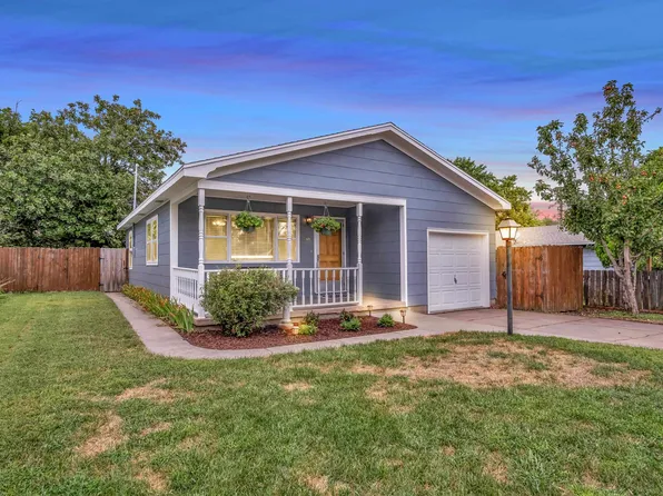 809 Old Main St, Newton, KS 67114